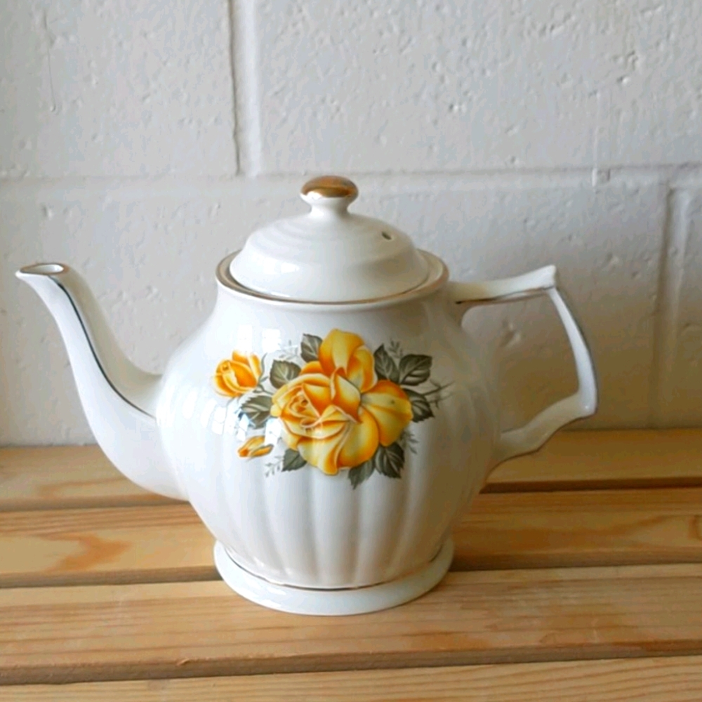 Sadler England Porcelain Tea Pot
